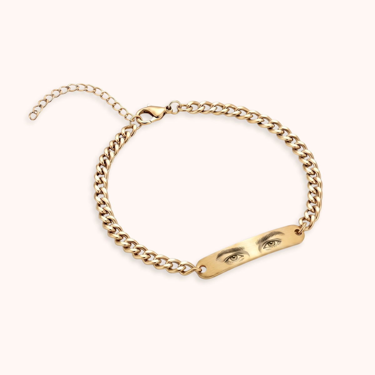 Bracciale con sguardo inciso